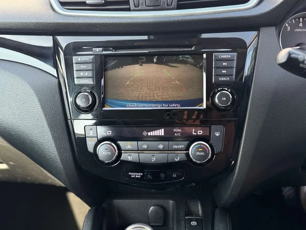 2021-nissan-qashqai-13-dig-t-acenta-premium-158ps-xtronic-big-36