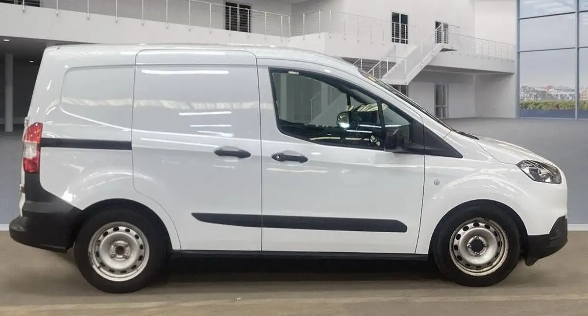 2021-ford-transit-courier-15tdci-leader-75ps-eu6dt-panel-van-big-6