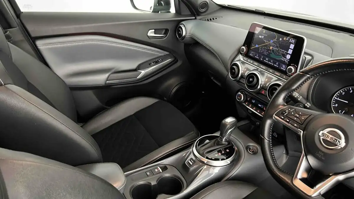 2020-nissan-juke-10-dig-t-tekna-117ps-dct-big-39