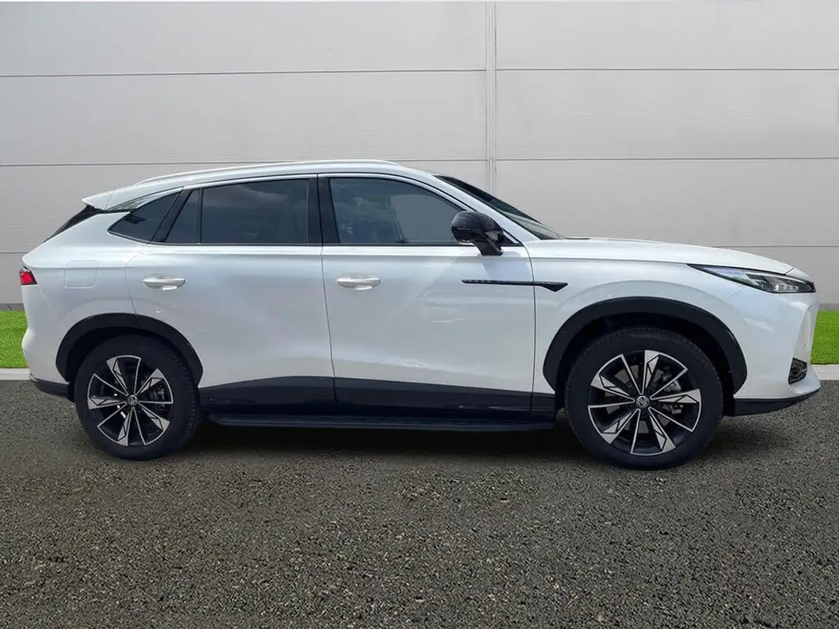 2025-mg-hs-15t-gdi-trophy-273ps-plug-in-hybrid-1496cc-auto-big-7