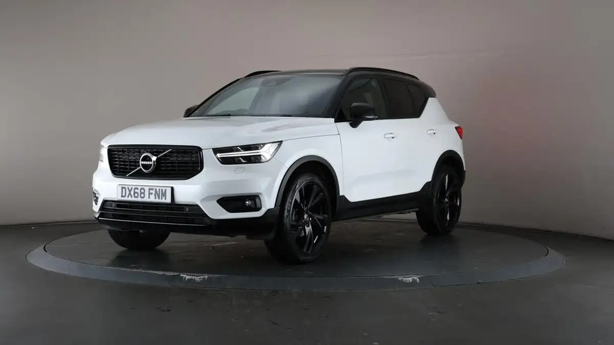 2018-volvo-xc40-15-t3-r-design-pro-big-45