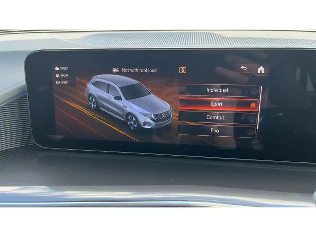 2022-mercedes-benz-eqc-e-eqc-400-amg-line-premium-big-25