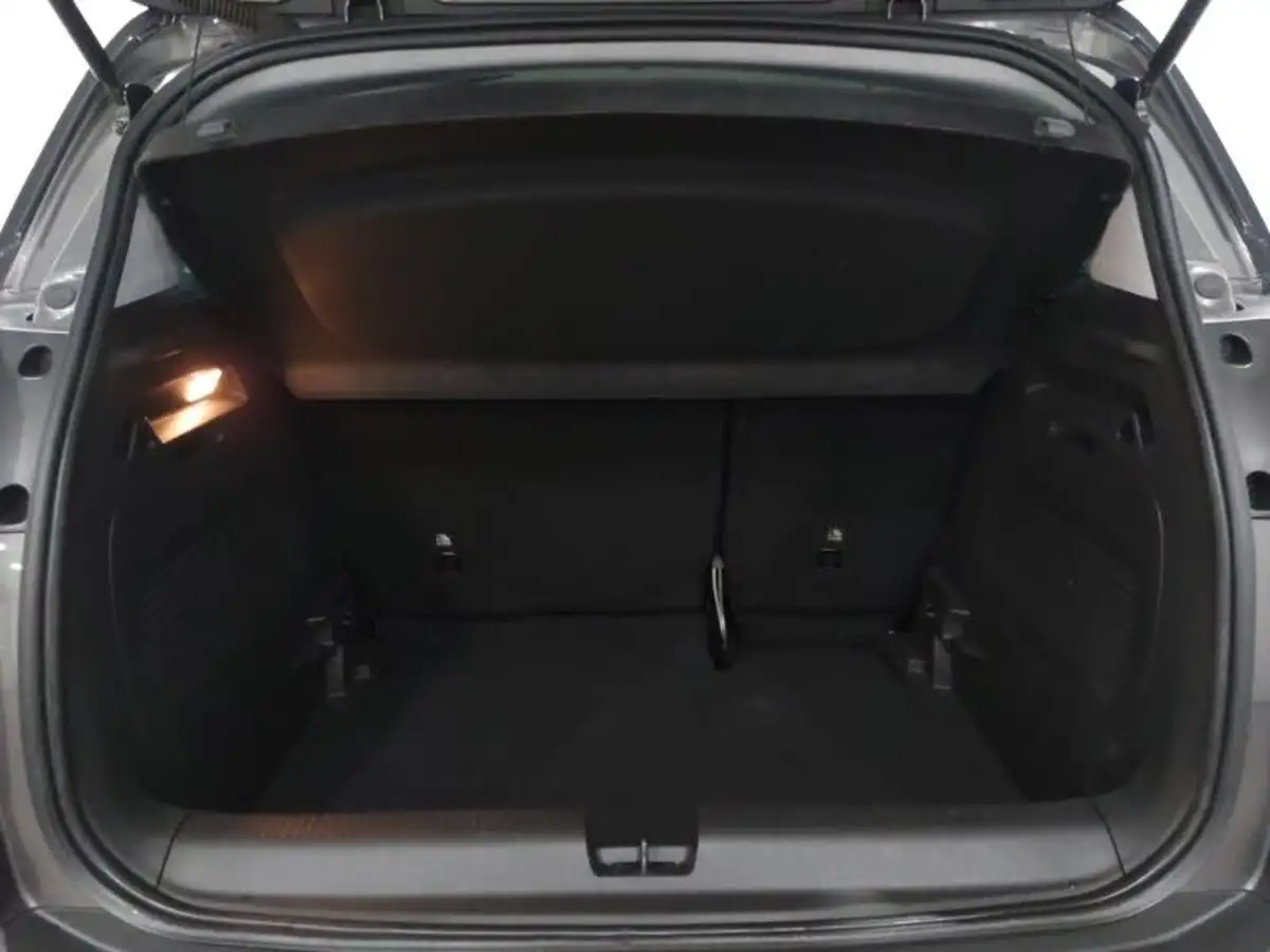 2022-vauxhall-crossland-12-elite-edition-130ps-auto-big-7