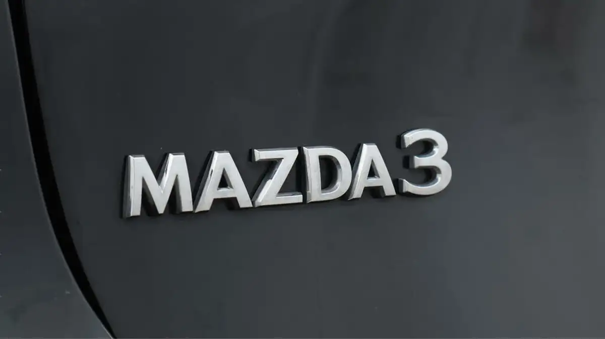 2022-mazda-mazda3-20-se-l-big-20