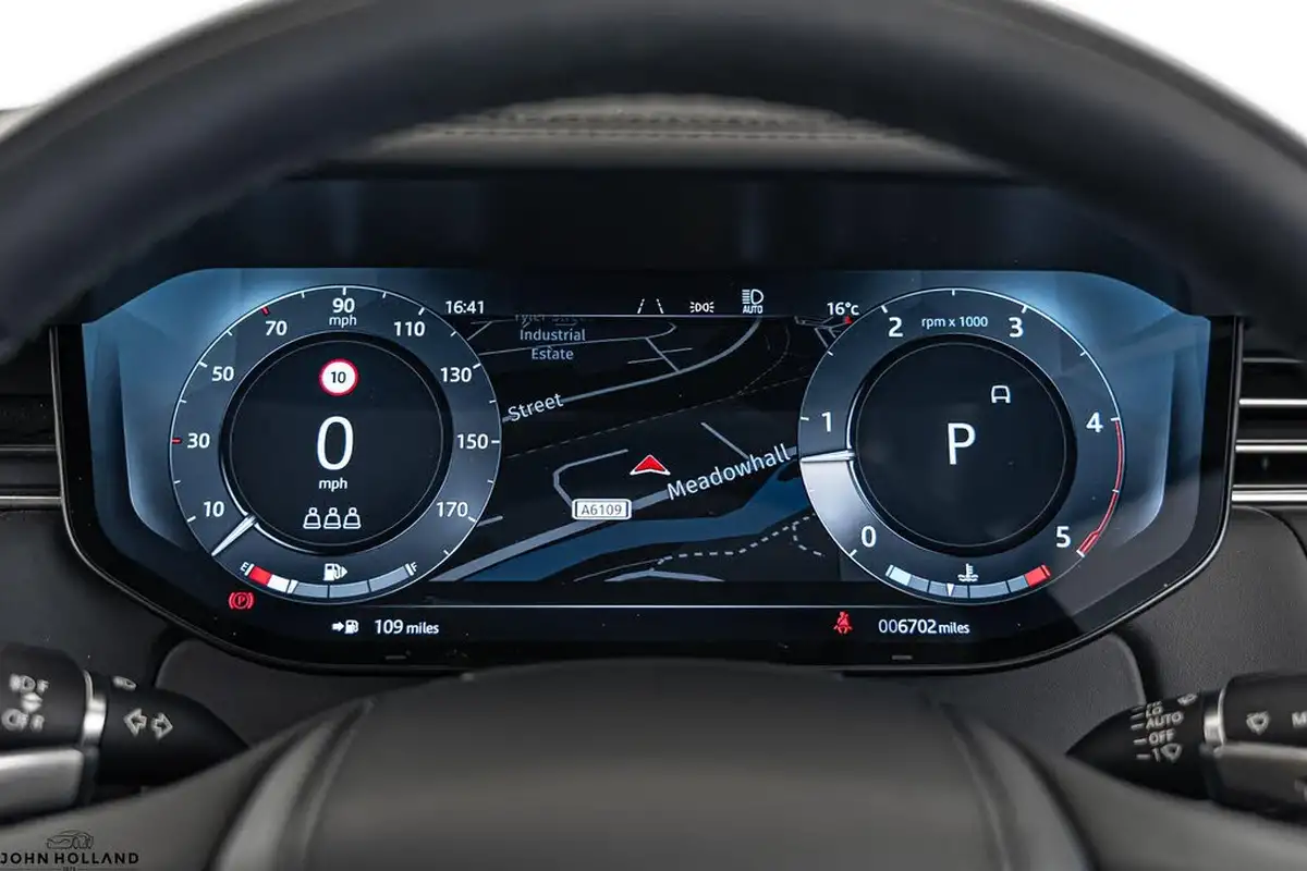 2024-land-rover-range-rover-30-d350-hse-big-32