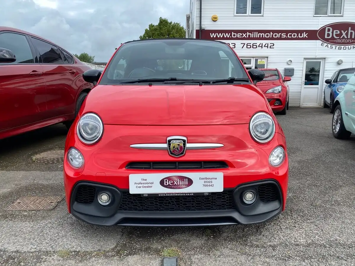 2018-abarth-595c-14-tjet-trofeo-big-2