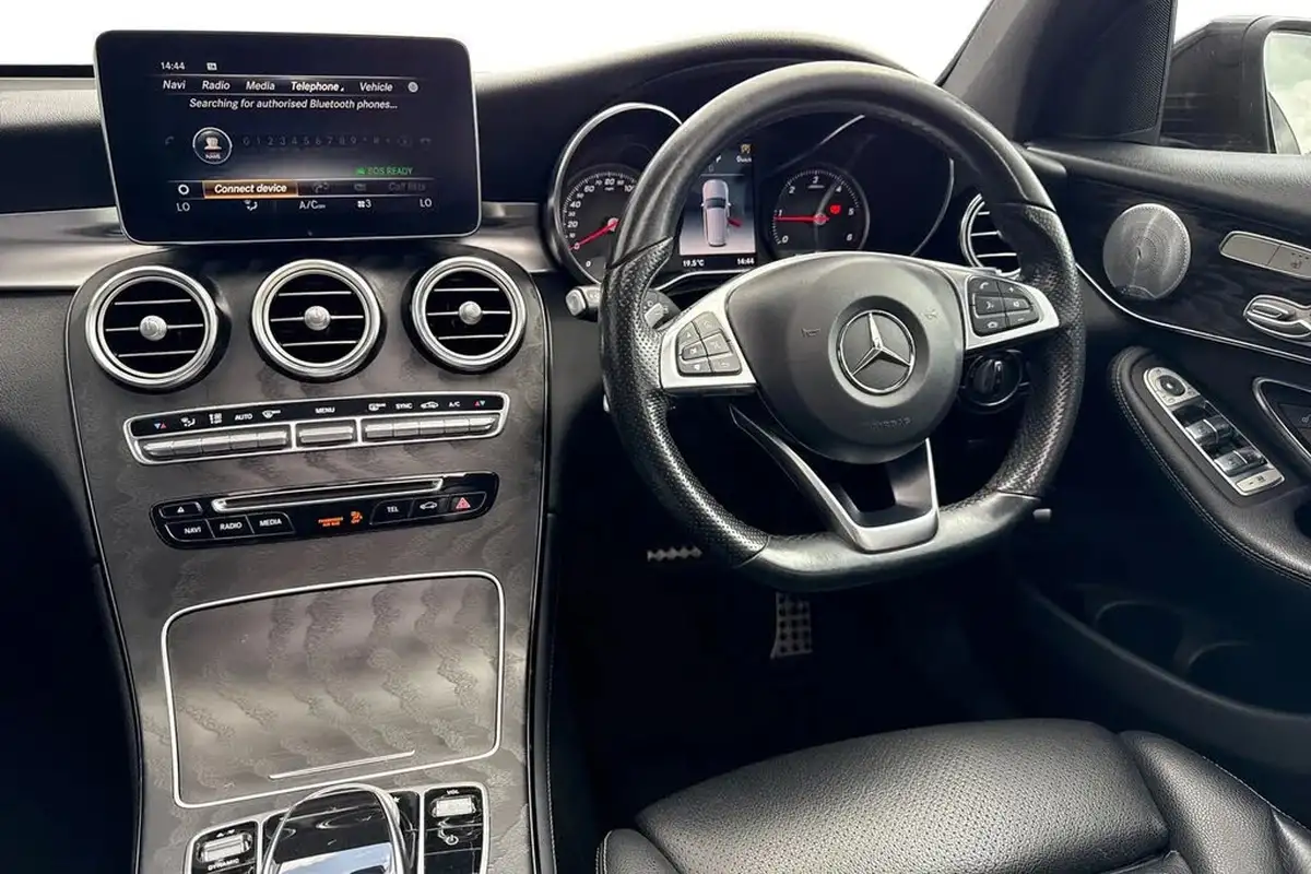 2018-mercedes-benz-glc-class-21d-glc220d-amg-line-premium-plusss-station-wagon-5d-big-17