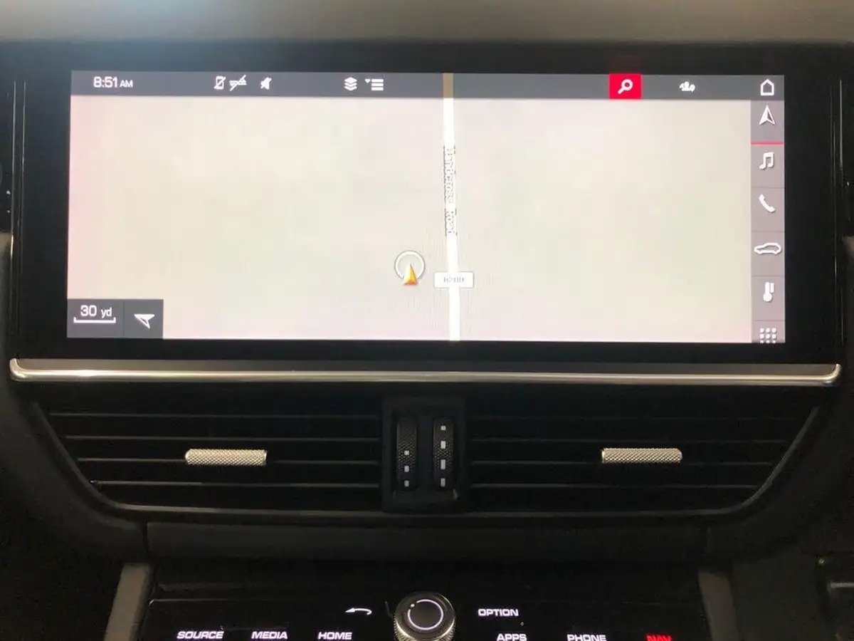 2020-porsche-cayenne-40-v8-gts-coupe-big-11