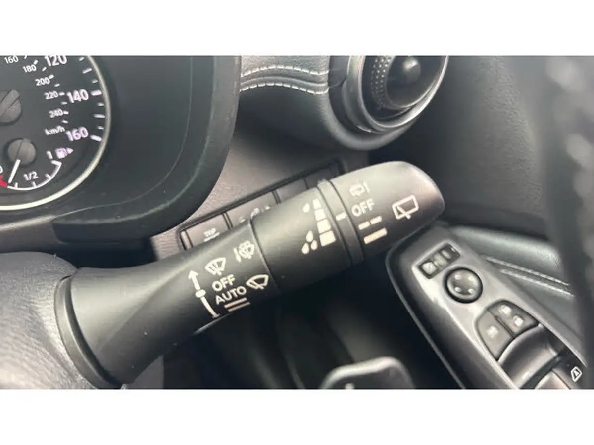 2022-nissan-juke-10-dig-t-n-connecta-dct-big-22