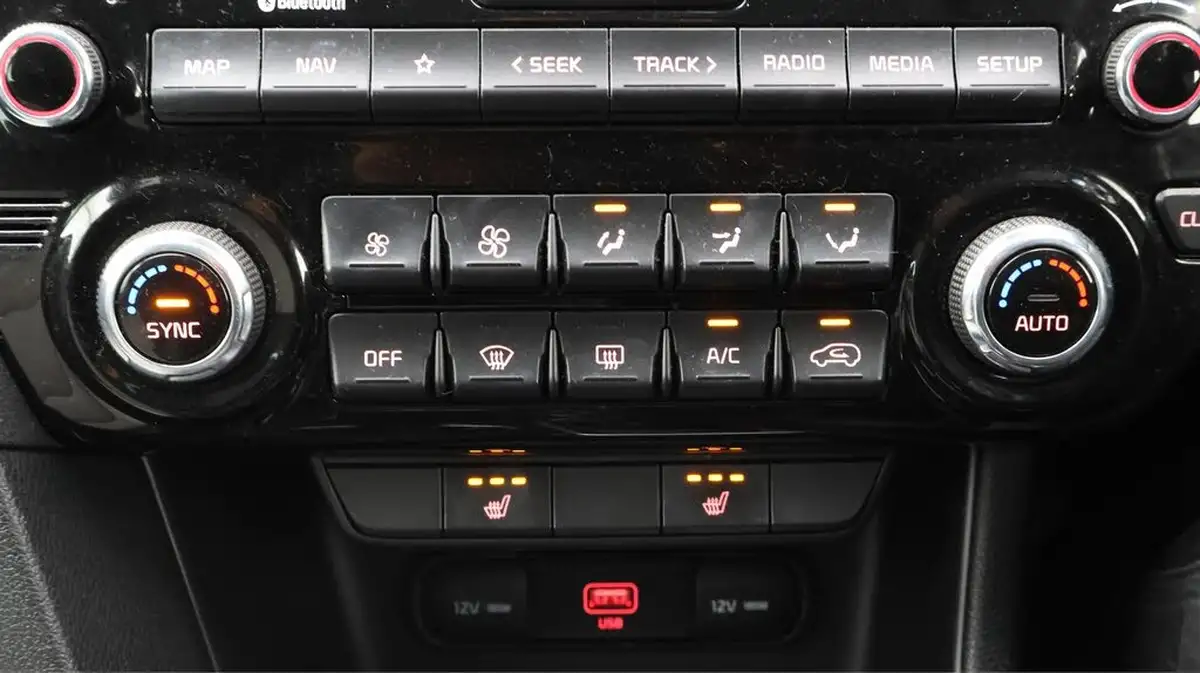 2021-kia-sportage-16-t-gdi-gt-line-174bhp-awd-1591cc-dct-big-12