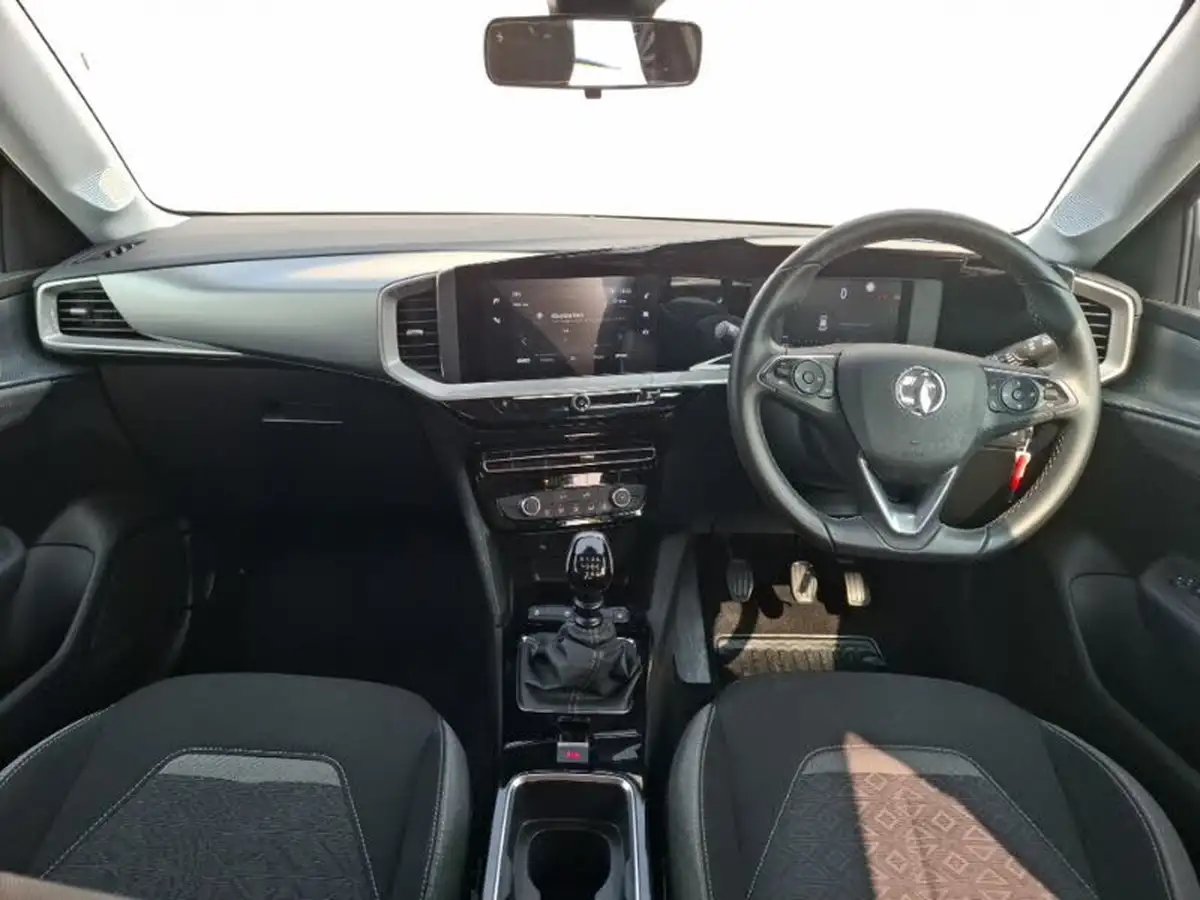2022-vauxhall-mokka-12-design-130ps-big-2