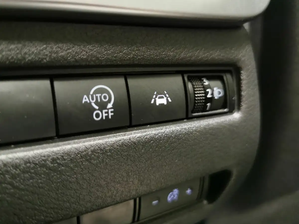 2022-nissan-qashqai-13-dig-t-n-connecta-160ps-auto-big-21