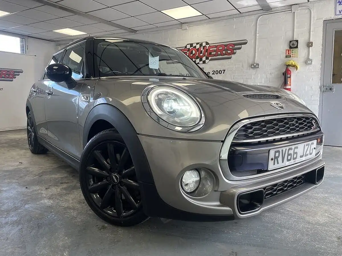 2016-mini-cooper-20-cooper-s-ss-hatchback-5d-big-0