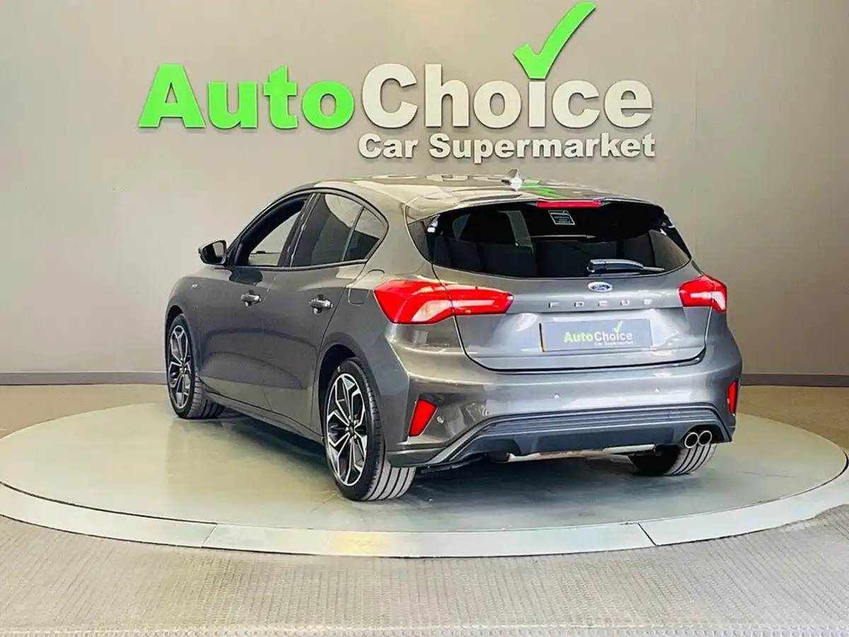 2019-ford-focus-15t-st-line-x-182ps-hatchback-big-13