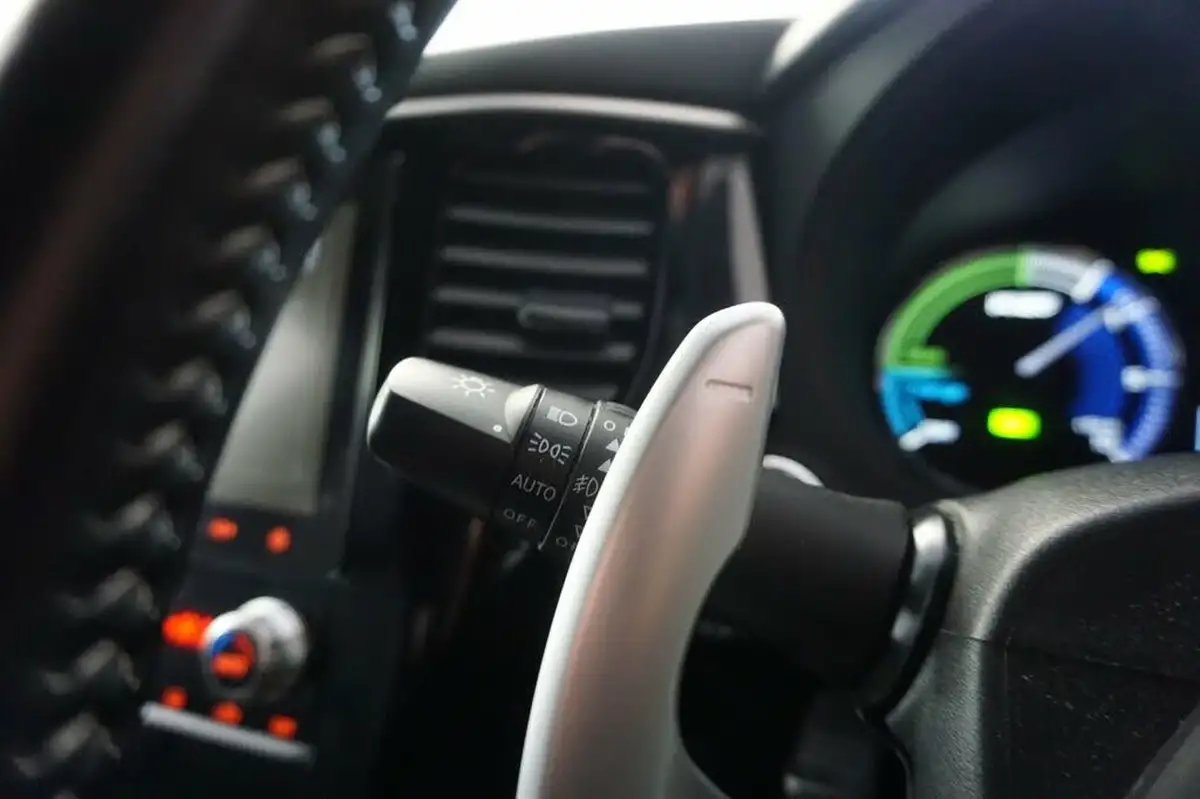 2019-mitsubishi-outlander-24-dynamic-phev-big-30