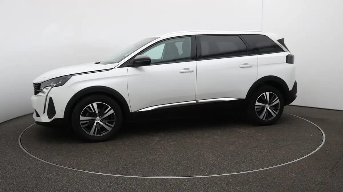 2022-peugeot-5008-suv-15-bluehdi-allure-big-67