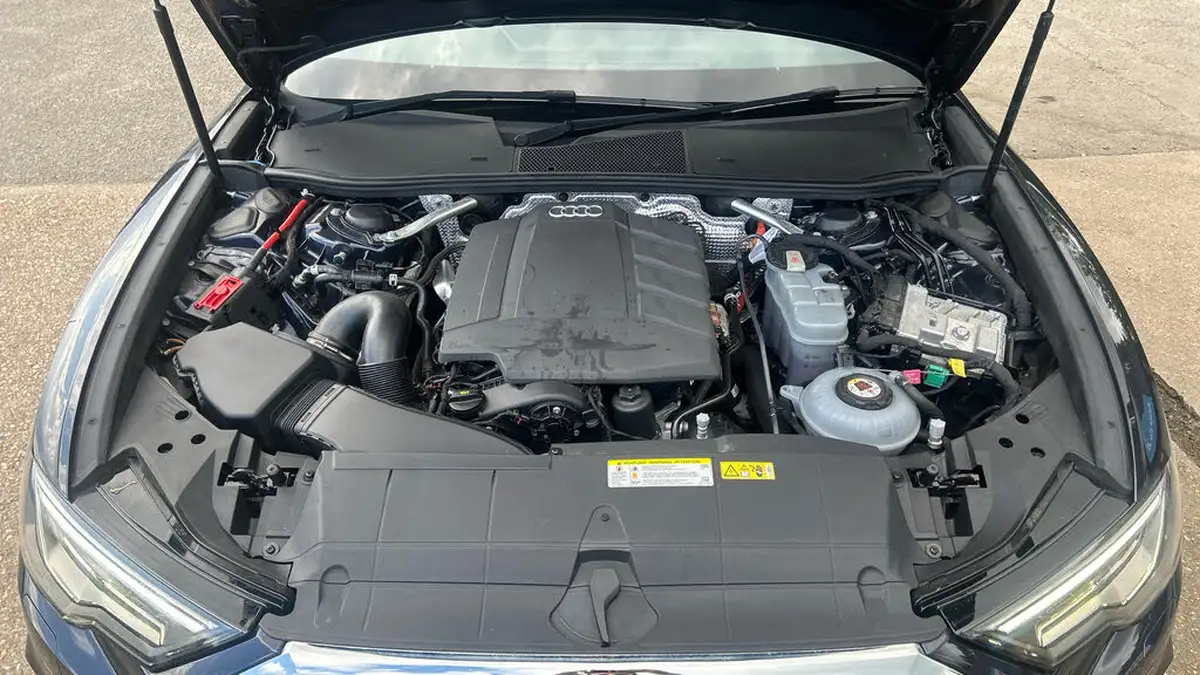 2020-audi-a6-saloon-20-50-tfsi-e-s-line-big-15