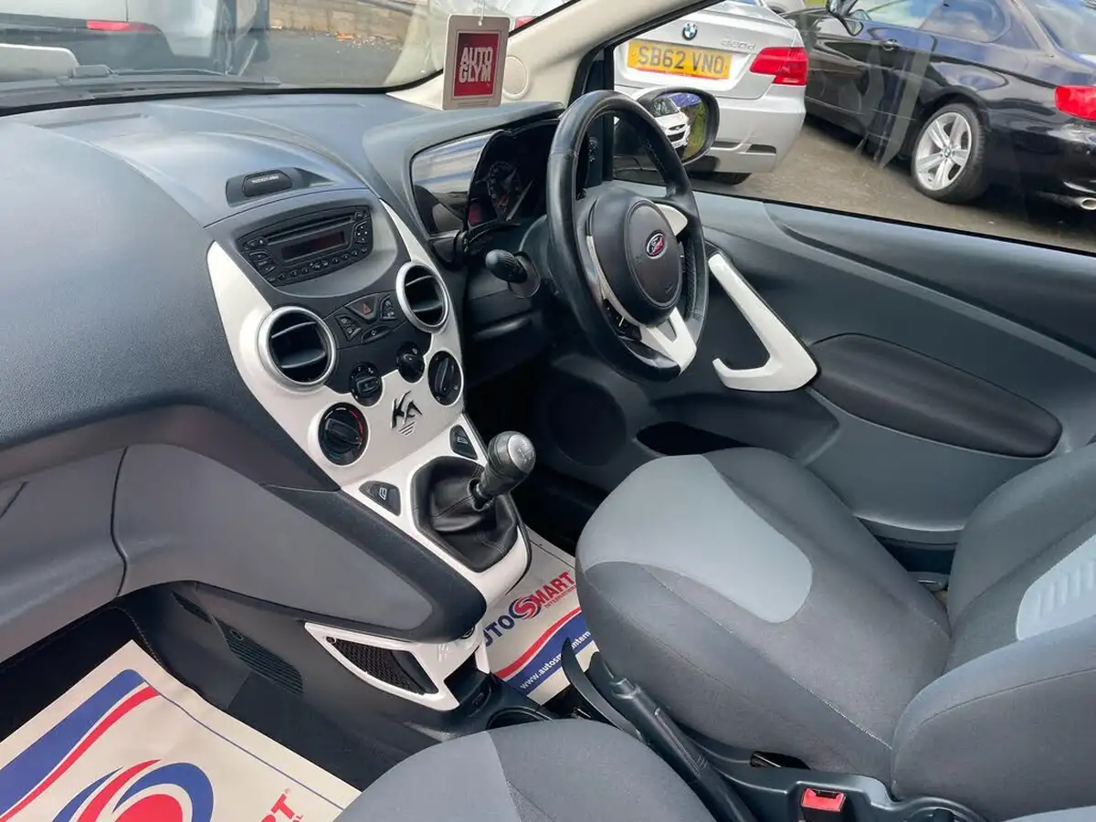2015-ford-ka-12-zetec-ss-big-23