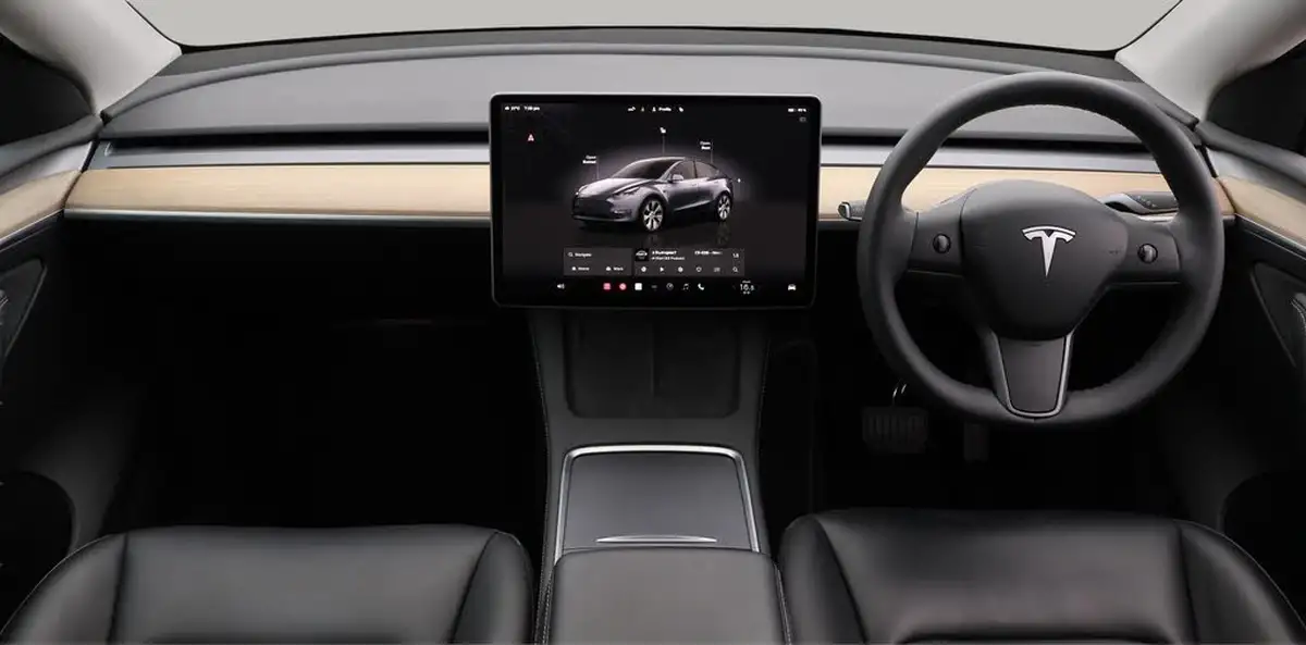 2022-tesla-model-y-e-long-range-big-13