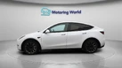 2022-tesla-model-y-e-long-range-small-4