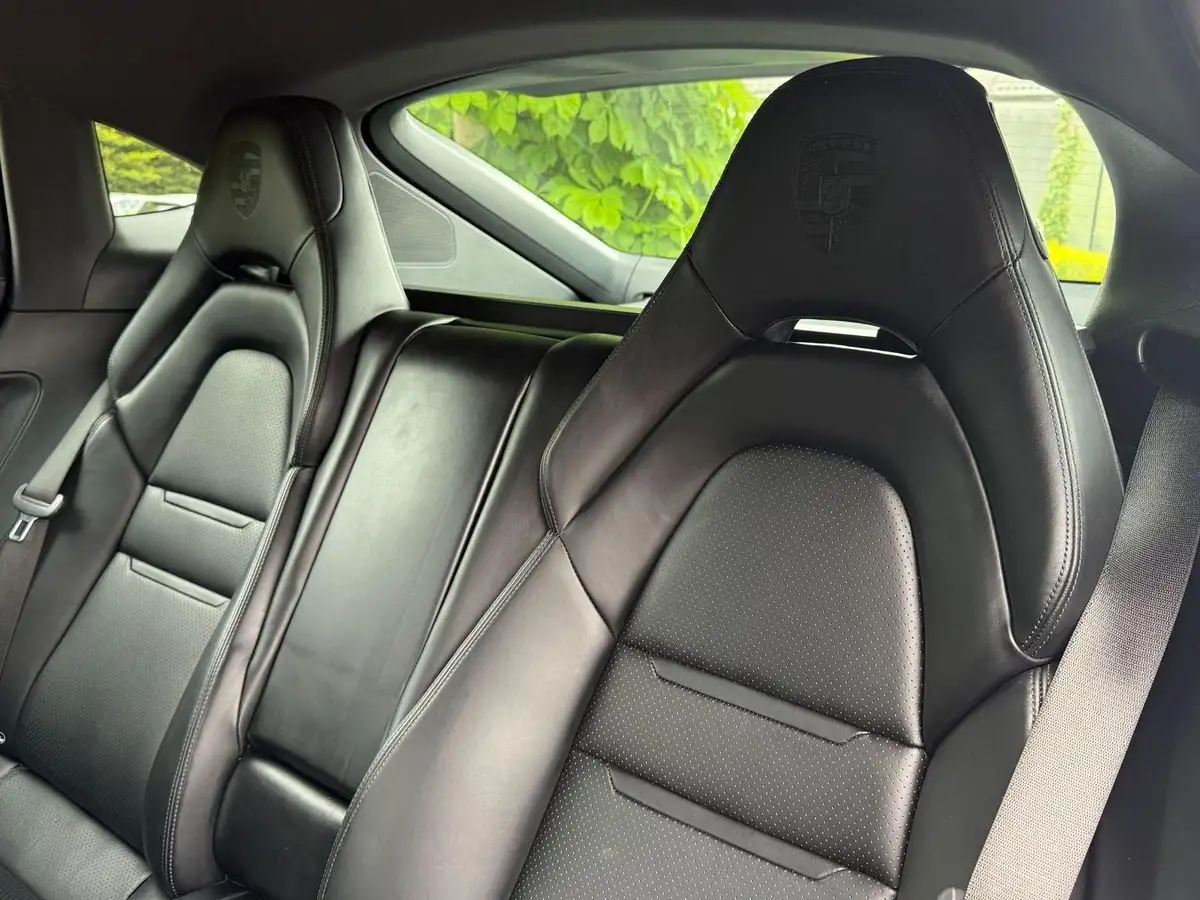 2017-porsche-panamera-29-v6-4s-hatchback-big-15