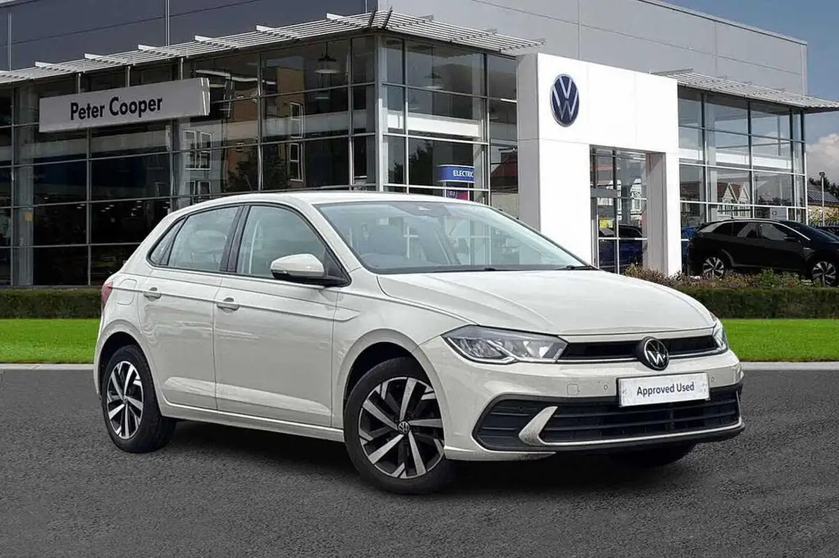 2022-volkswagen-polo-10-tsi-life-big-0