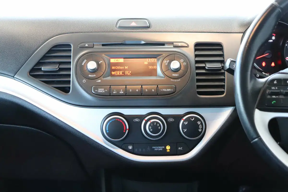 2016-kia-picanto-125-picanto-2-auto-big-13