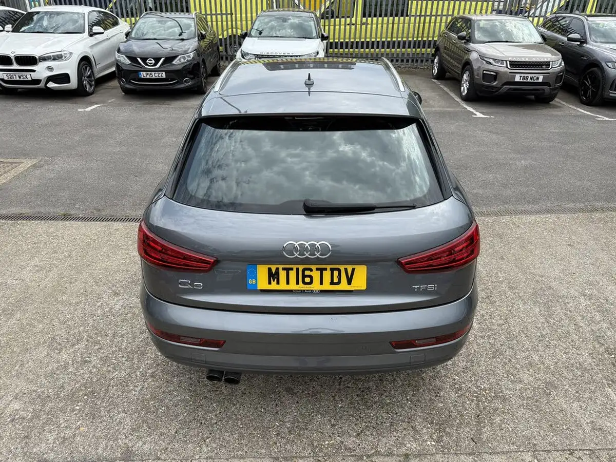 2016-audi-q3-14-tfsi-se-s-tronic-big-12