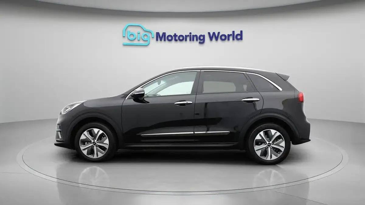 2022-kia-e-niro-ev-4-big-4