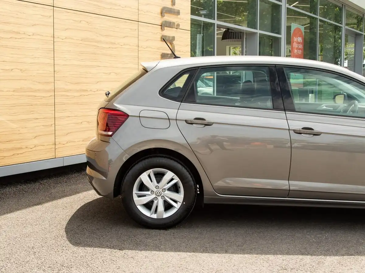 2019-volkswagen-polo-10-tsi-se-big-6