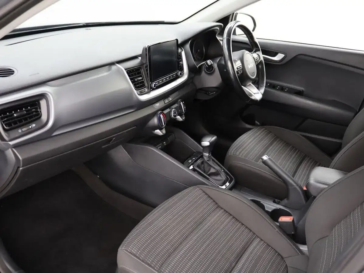2021-kia-stonic-10-t-gdi-2-99bhp-dct-big-17