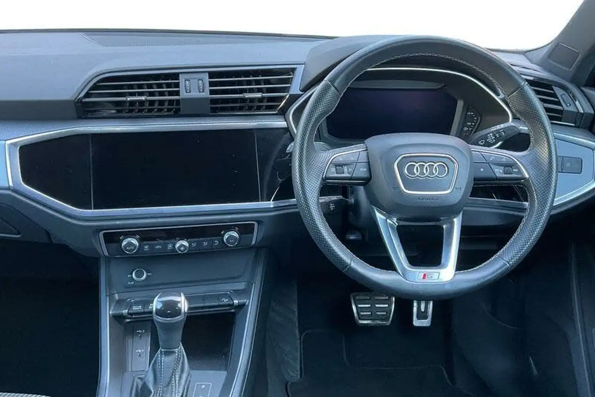 2021-audi-q3-20-35-tdi-s-line-comfort-sound-pack-station-wagon-big-10