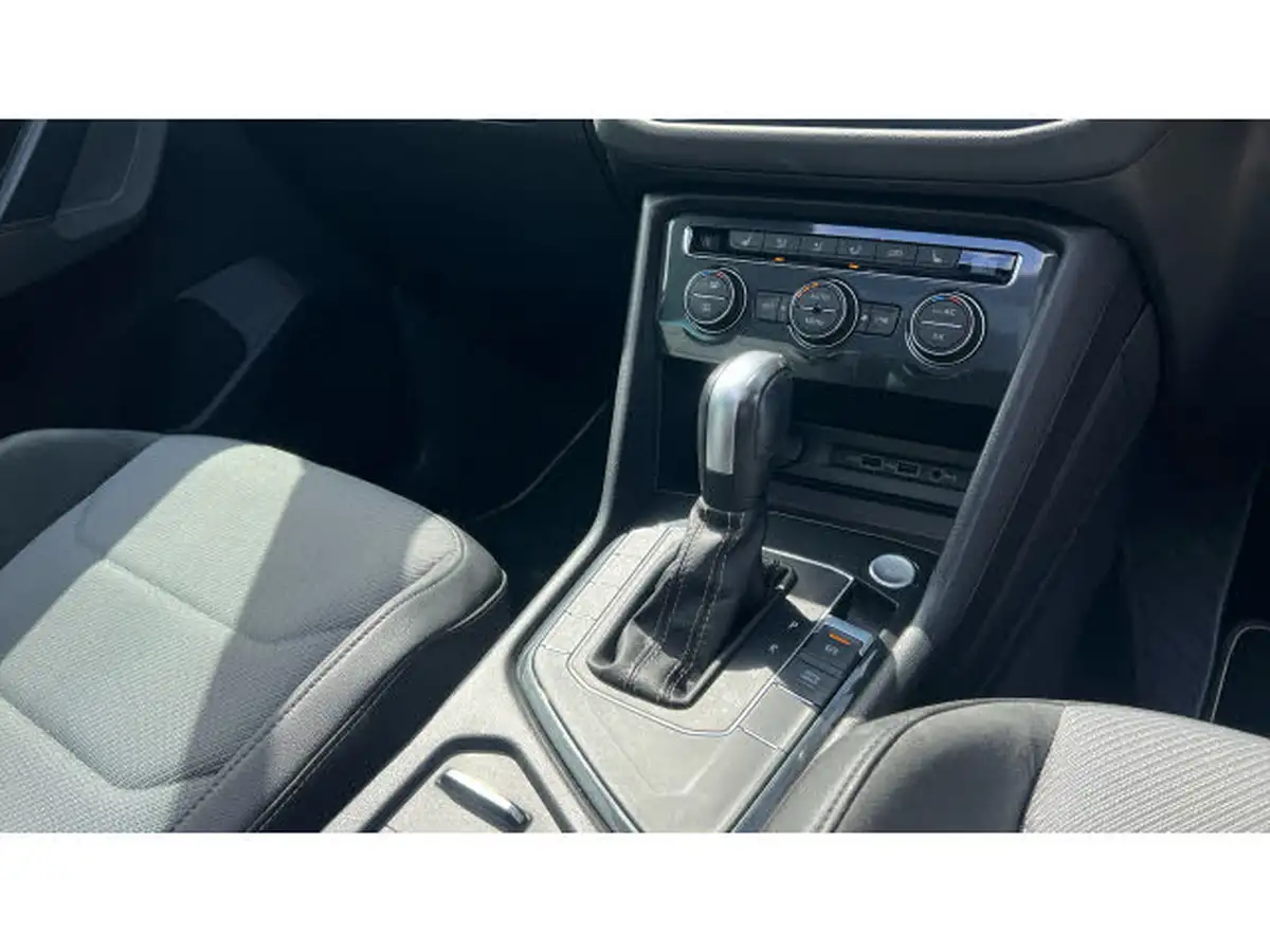 2020-volkswagen-tiguan-20tdi-r-line-tech-150ps-dsg-big-13