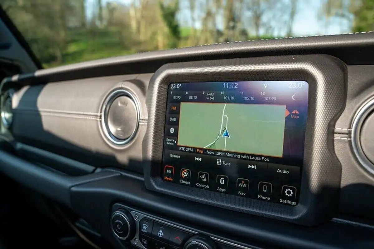 2022-jeep-wrangler-20-gme-sahara-5d-big-55