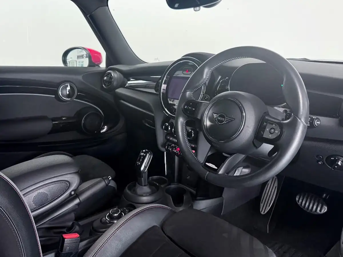 2022-mini-cooper-20-john-cooper-works-premium-hatchback-3d-auto-big-18