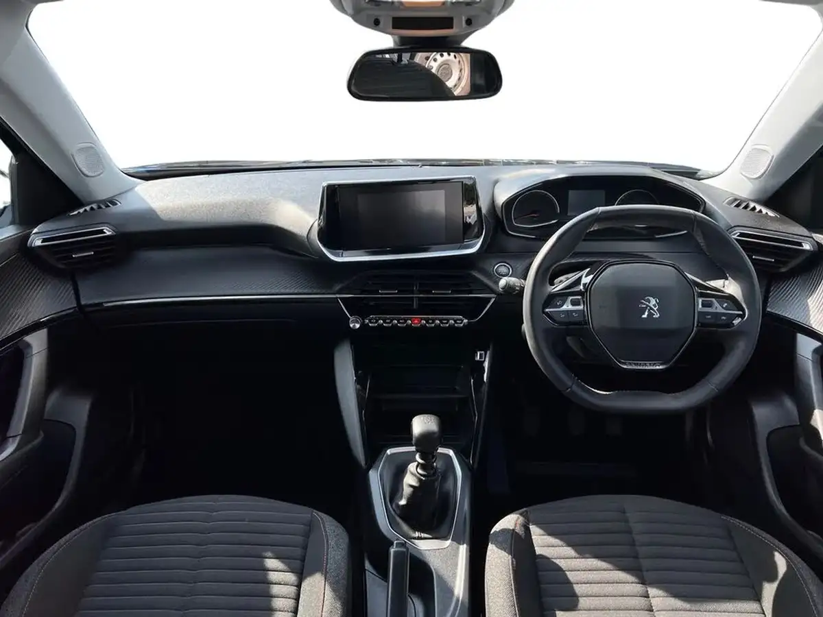 2022-peugeot-2008-suv-12-puretech-active-premium-big-9