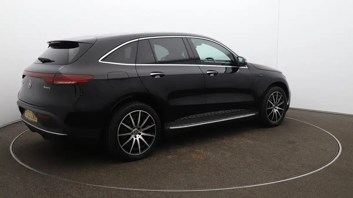 2023-mercedes-benz-eqc-e-eqc-400-amg-line-edition-big-54