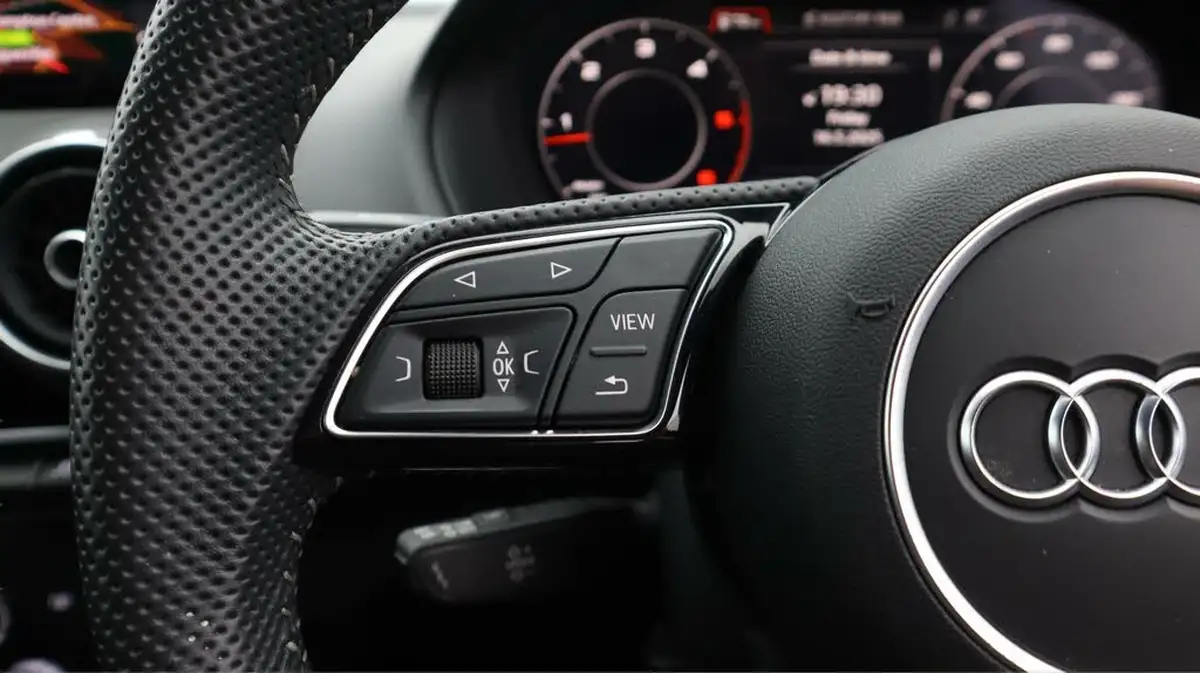 2019-audi-q2-16-30-tdi-black-edition-big-23