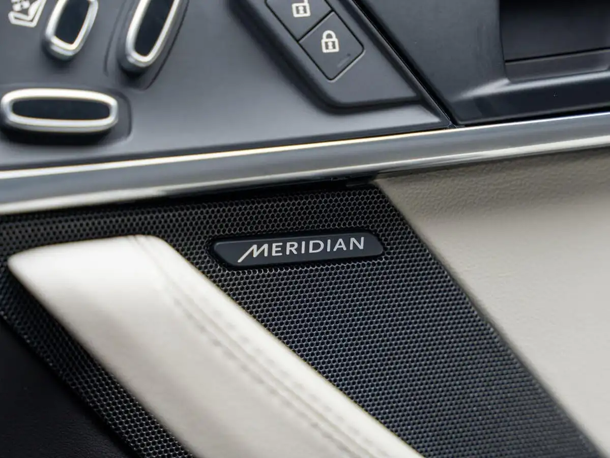 2022-jaguar-f-type-20-p300-r-dynamic-coupe-big-5
