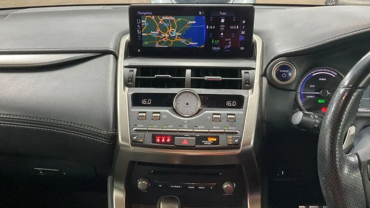 2019-lexus-nx-300h-25-f-sport-panroof-big-4