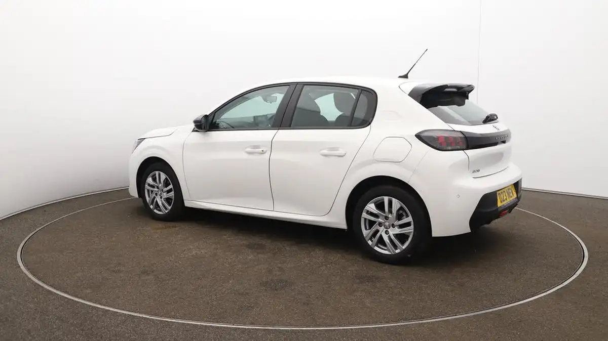 2022-peugeot-208-12-puretech-active-premium-100bhp-eat8-big-36