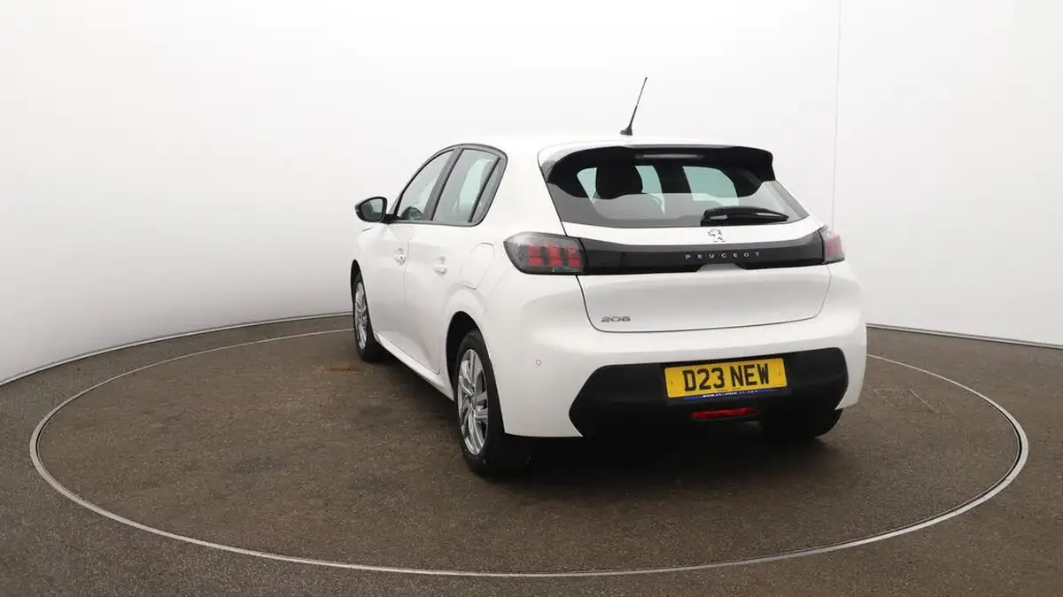 2022-peugeot-208-12-puretech-active-premium-100bhp-eat8-big-60