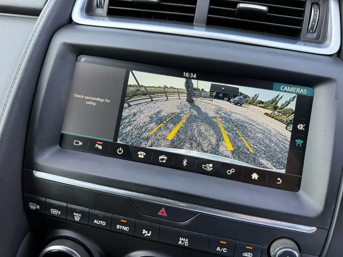 2019-jaguar-e-pace-20-i4d-r-dynamic-150ps-big-18