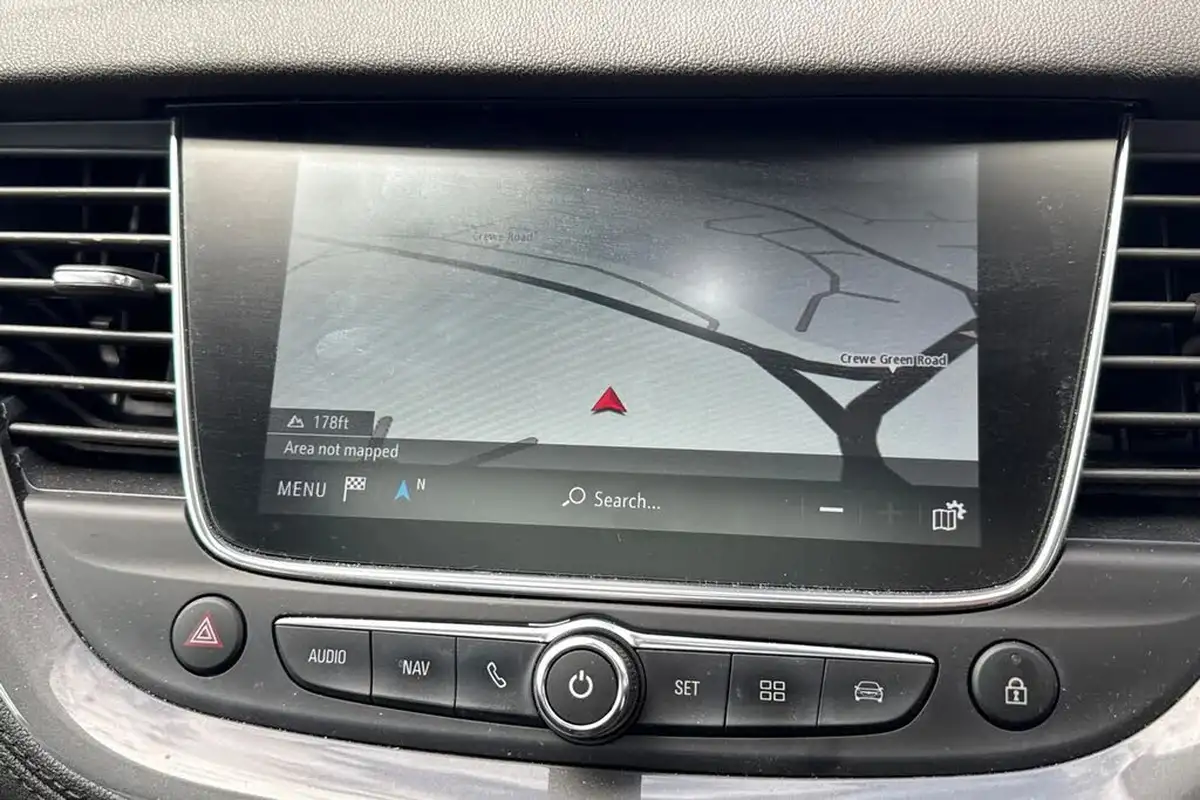 2019-vauxhall-grandland-x-12-elite-nav-big-16