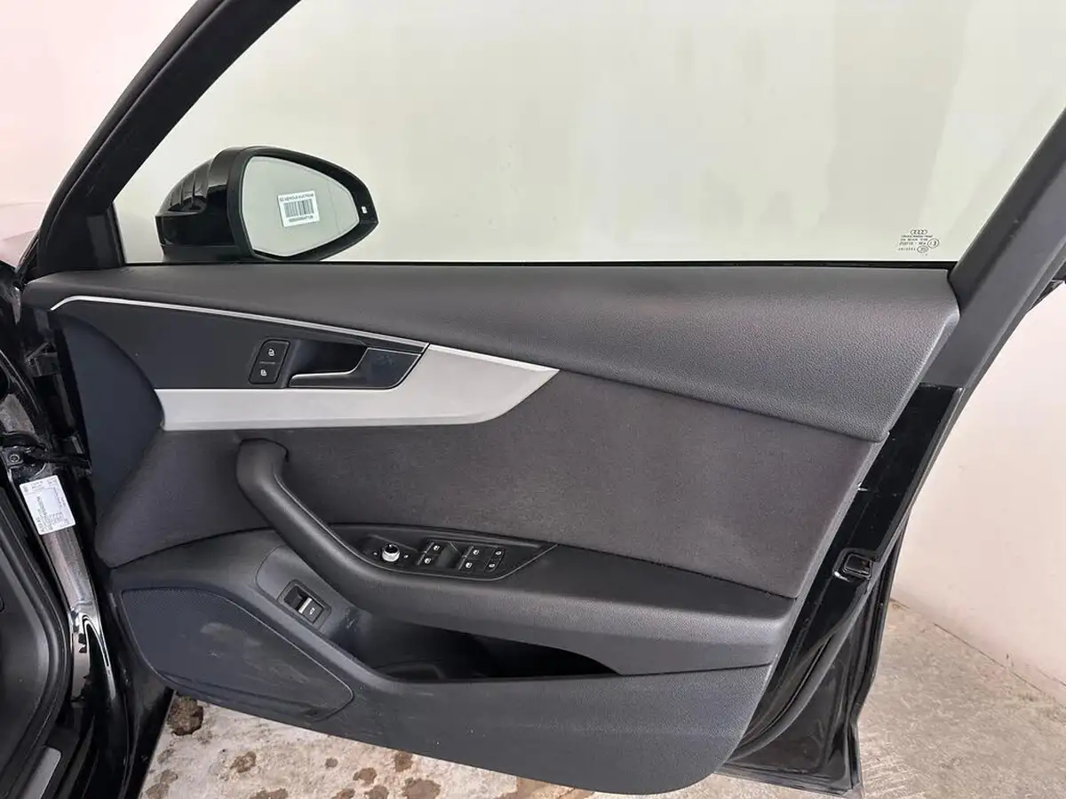 2022-audi-a4-avant-20-30-tdi-technik-big-43