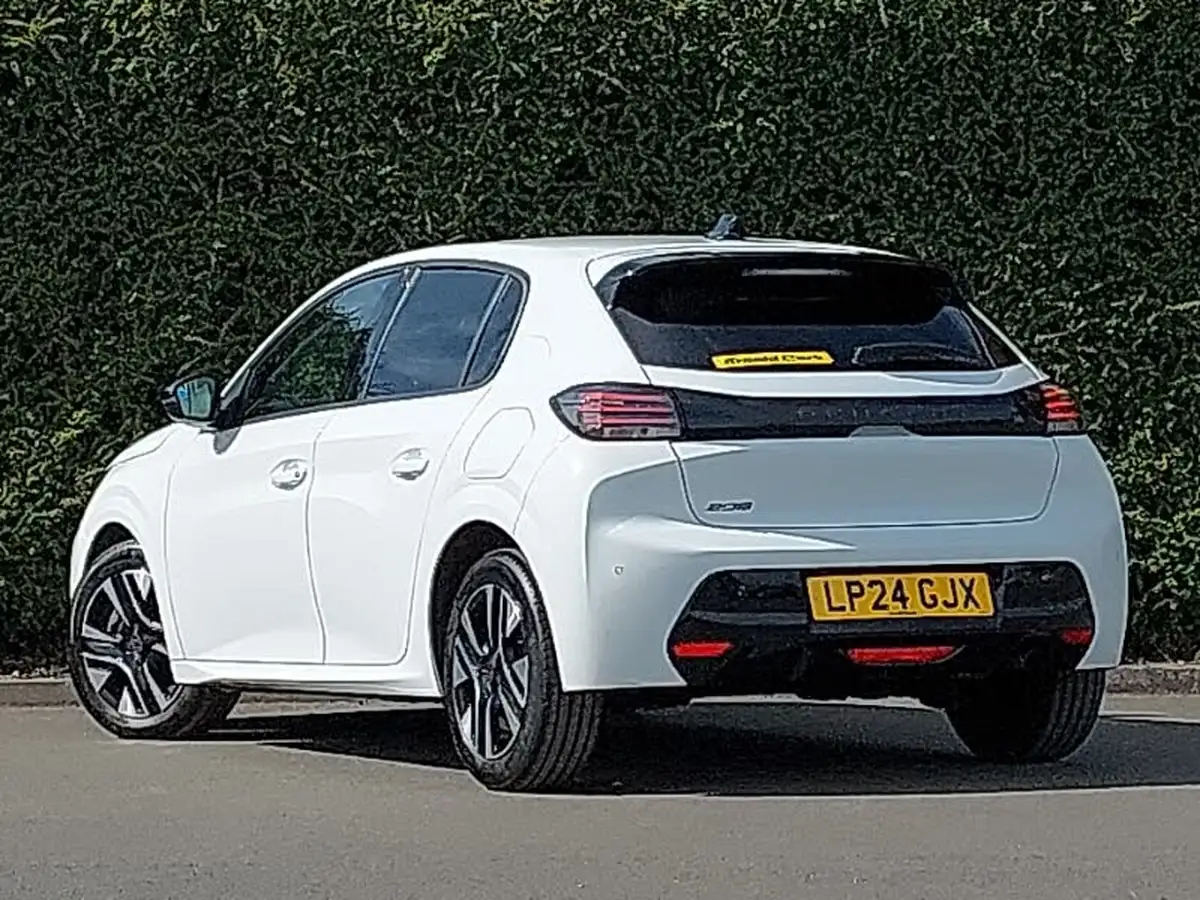2024-peugeot-208-12-puretech-allure-big-1