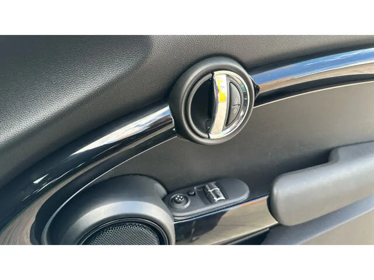 2021-mini-cooper-20-cooper-s-sport-hatchback-3d-auto-big-19