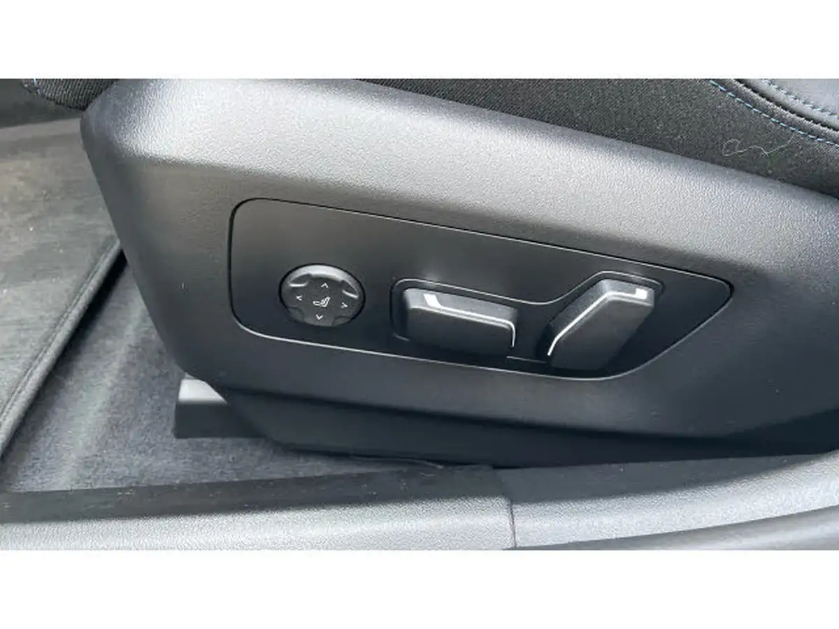 2025-bmw-5-series-20-520i-m-sport-pro-mht-saloon-4d-big-28