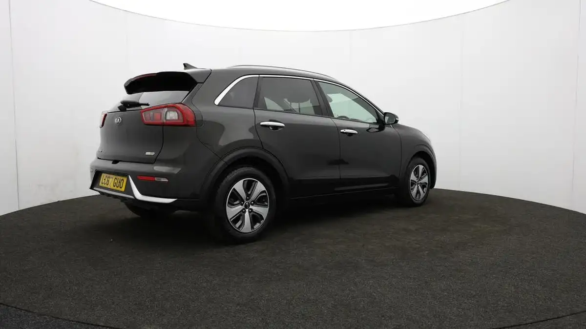2018-kia-niro-16-gdi-2-adap-big-13