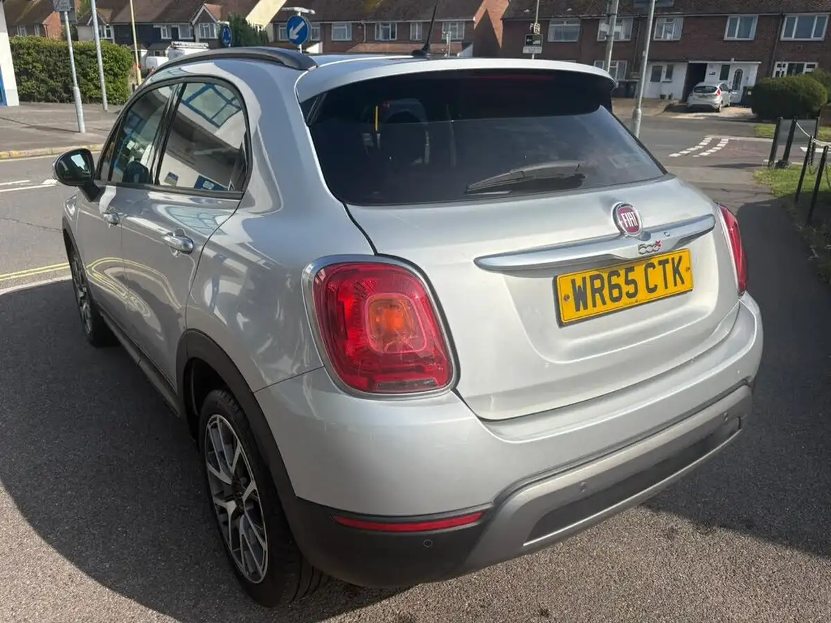 2015-fiat-500x-16multijet-ii-cross-plus-big-3